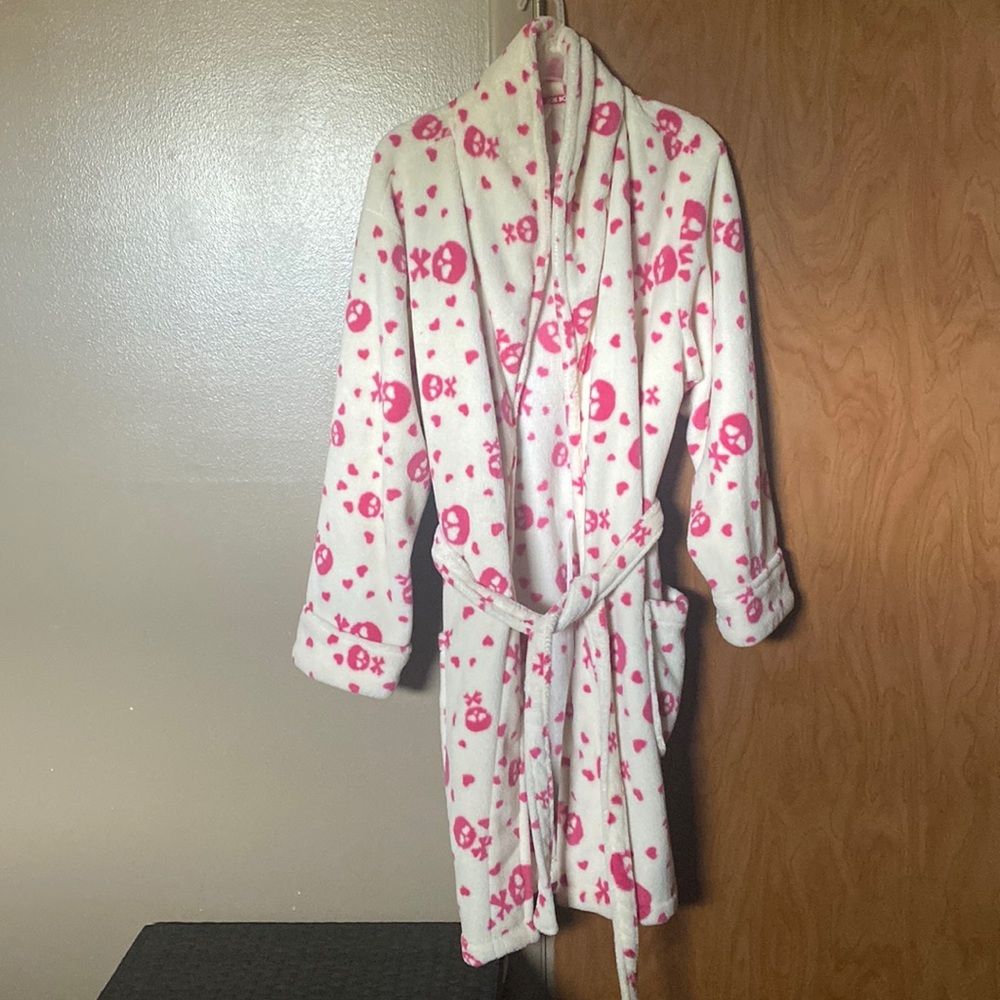 Joe Boxer skull robe
